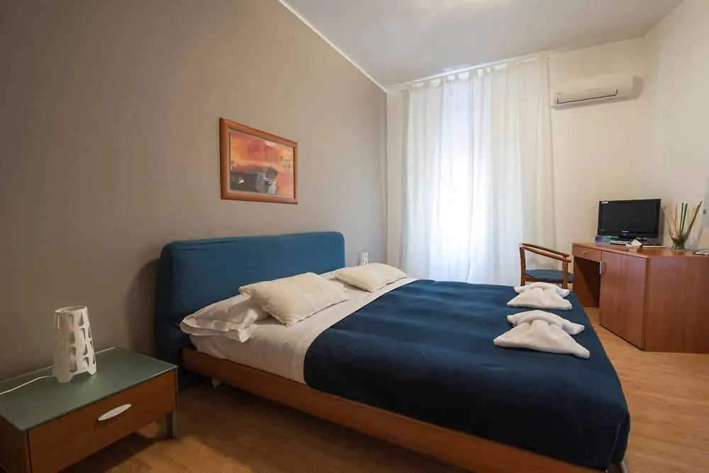 B&B Stesicoro Inhabit - Guesthouse City Center Catania 3*,